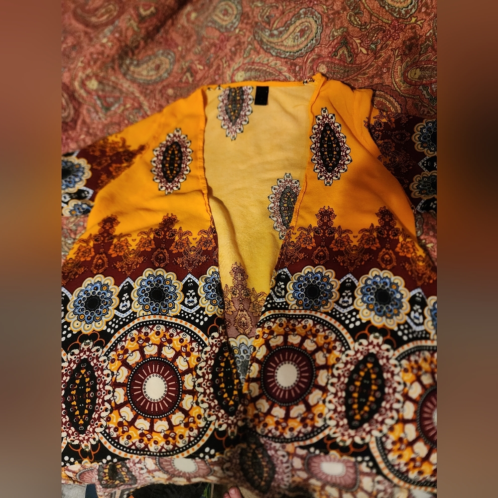 Women's cardigan top